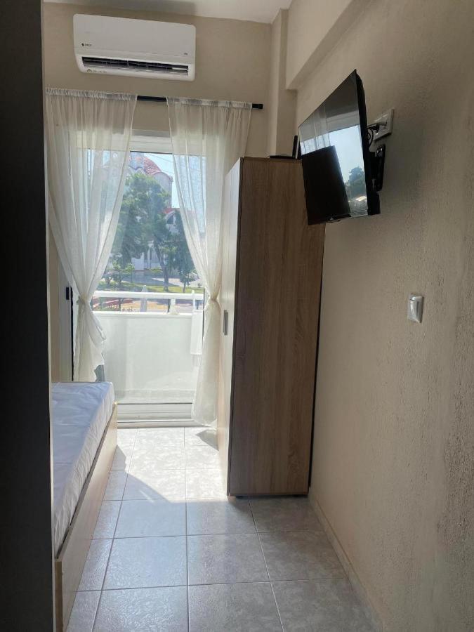 Sun & Sea Apartment Nea Irakleia Exterior photo